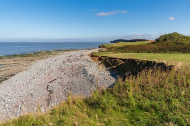 Somerset, İngiltere 'deki Kilve Plajı - Bristol Kanalı' na bakıyor