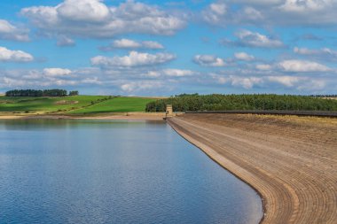 Derwent Reservoir, County Durham, İngiltere Barajı.