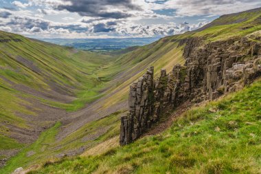 Kuzey Pennine 'de Cumbria, İngiltere' deki Nick Yüksek Kupası 'nda peyzaj.