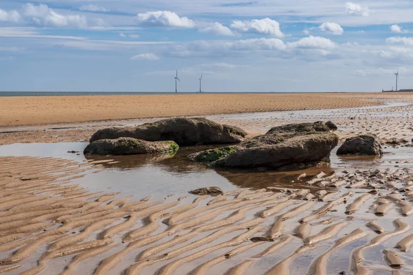 Nordseeküste Kambois Northumberland England Großbritannien Der Strand Mit Windrädern Hintergrund — Stockfoto