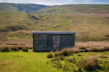 Batı Stonesdale, Kuzey Yorkshire, İngiltere yakınlarında terk edilmiş bir arazi karavanı.