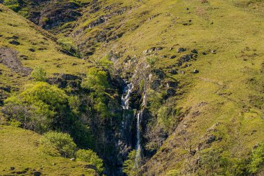 Low Haygarth yakınlarındaki Howgill Şelalesi 'nde Cautley Spout Şelalesi, Yorkshire Dales Ulusal Parkı, Cumbria, İngiltere, İngiltere