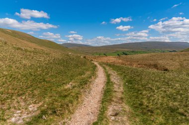 Low Haygarth, Cumbria, İngiltere yakınlarındaki Yorkshire Dales Peyzajı