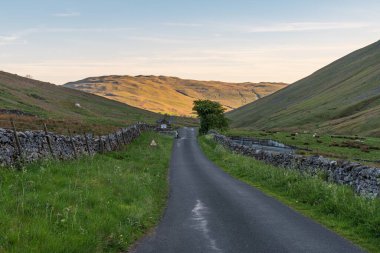 Yorkshire Dales kırsalında Gawthrop ve Barbon arasında, Cumbria, İngiltere, İngiltere