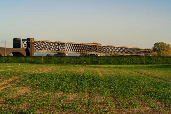 Uitzicht Vanaf Engers Bij Spoorbrug Urmitz Rijnland Palts Duitsland — Stockfoto