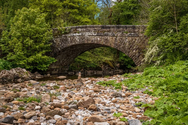 Puente Piedra Sobre Río Wharfe Hubberholme Yorkshire Del Norte Inglaterra —  Fotos de Stock