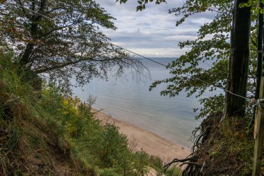 Kayalıkları ve Bansin, Mecklenburg-Batı Pomerania, Almanya yakınlarındaki plajları olan Baltık Denizi kıyıları