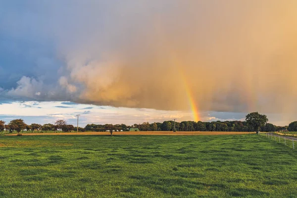 Rainclouds Rainbow Retelitz Mecklenburg Western Pomerania Németország Jogdíjmentes Stock Fotók