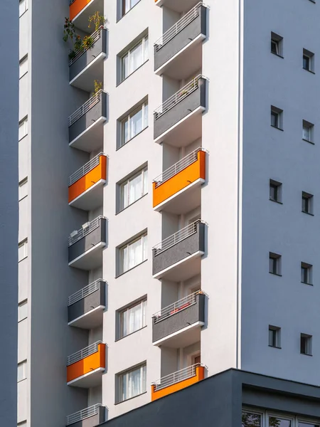 Berlín Alemania Septiembre 2021 Fachada Edificio Gran Altura Con Balcones — Foto de Stock