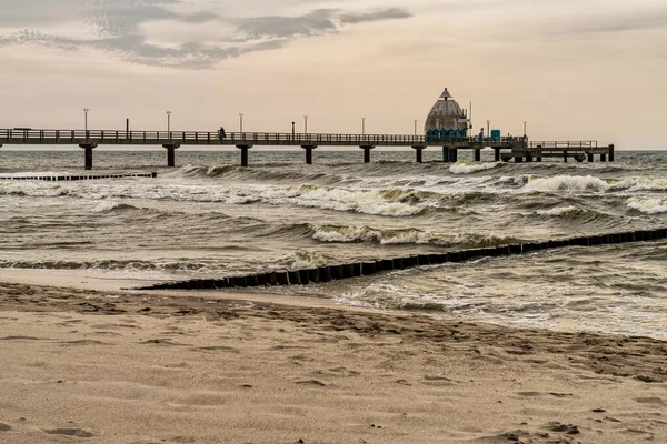 Цингст Западная Померания Германия Июня 2020 Года Пляж Морской Мост — стоковое фото
