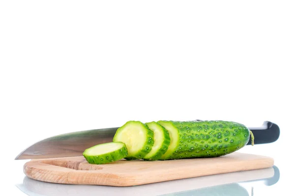 One Ripe Green Cucumber Cut Slices Knife Wooden Board Macro — Stock Photo, Image