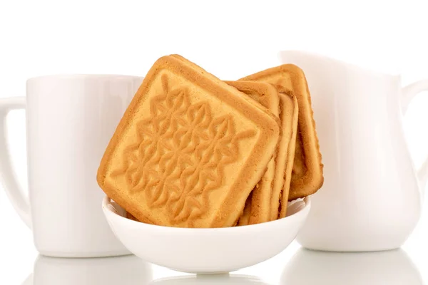 Flera Läckra Socker Cookies Med Vita Keramiska Redskap Makro Isolerad — Stockfoto
