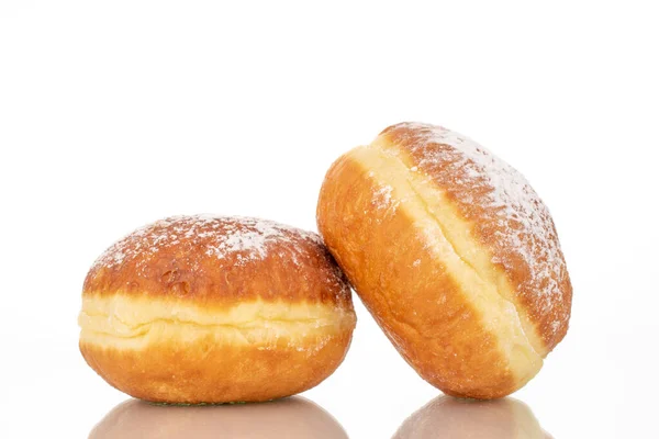 Два Сладких Пончика Джемом Макро Изолированные Белом Фоне — стоковое фото