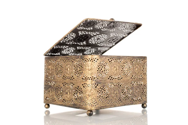 Una Caja Metal Decorativa Hecha Mano Cerca Aislada Sobre Fondo — Foto de Stock