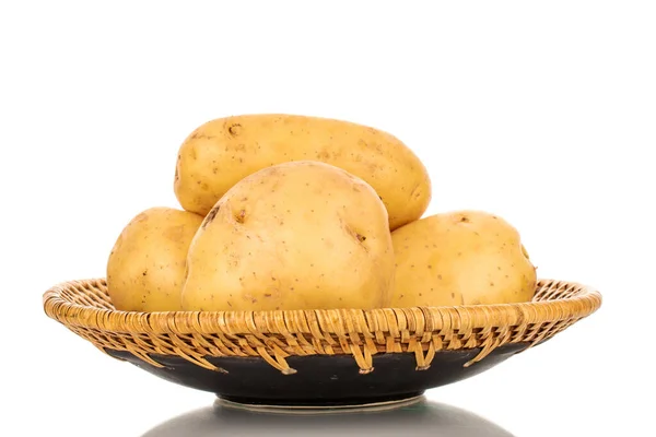 Varias Patatas Orgánicas Crudas Con Plato Cerámica Primer Plano Aisladas —  Fotos de Stock