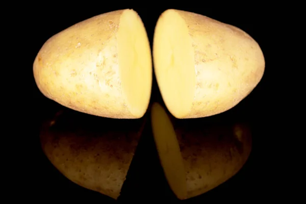 Duas Metades Batatas Frescas Não Descascadas Cruas Orgânicas Suculentas Close — Fotografia de Stock