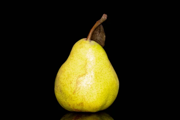 One Juicy Bright Yellow Pear Close Isolated Black Background — Stock Photo, Image