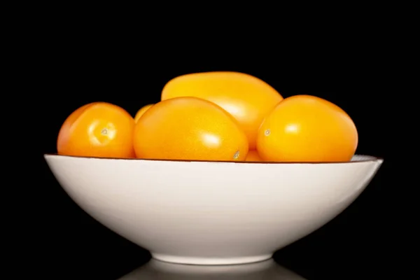 Several Ripe Yellow Tomatoes White Ceramic Plate Close Isolated Black — Fotografia de Stock