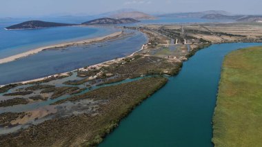 Acheloos 'un nehir delta halkları, hava aracı manzarası, Aitoloakarnania, Yunanistan