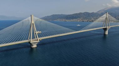 Rio - Antirio köprüsü, hava aracı görüntüsü, Antirio, Aitoloakarnania, Yunanistan