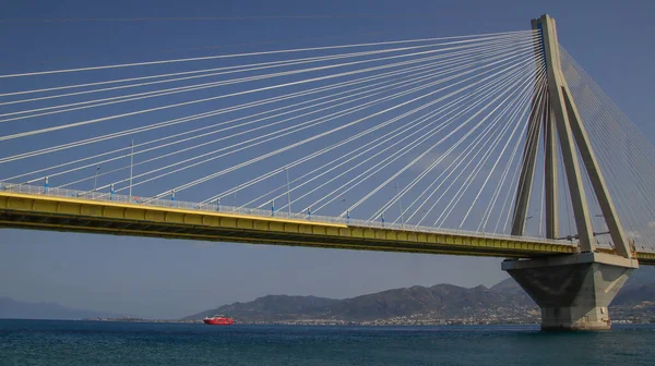Río Puente Antirio Antirio Aitoloakarnania Grecia — Foto de Stock