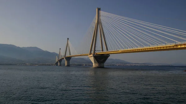 Río Puente Antirio Antirio Aitoloakarnania Grecia — Foto de Stock