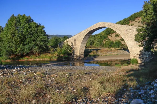 Antiguo Puente Piedra Aziz Aga Río Venetikos Grevena Macedonia Grecia — Foto de Stock
