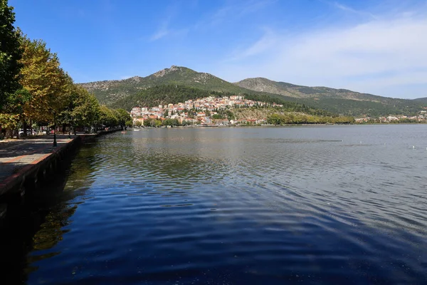 Město Kastoria Jezera Orestiada Makedonie Řecko — Stock fotografie