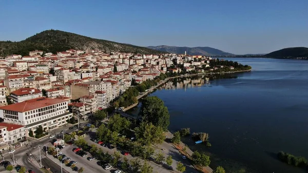 Kastoria Stad Aan Het Meer Van Orestiada Uitzicht Drone Vanuit — Stockfoto