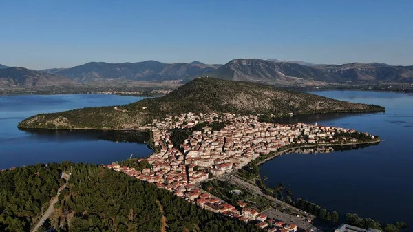 Ciudad Kastoria Lago Orestiada Vista Aérea Del Dron Macedonia Grecia —  Fotos de Stock