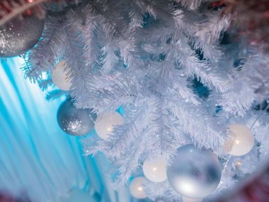 Noel ağacı süslemesi..