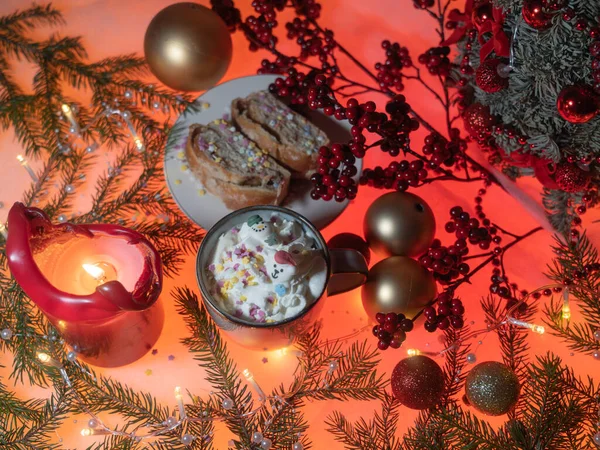 Mug Coffee Sprigs Spruce New Year Garland Candle Table Christmas — Stock Photo, Image