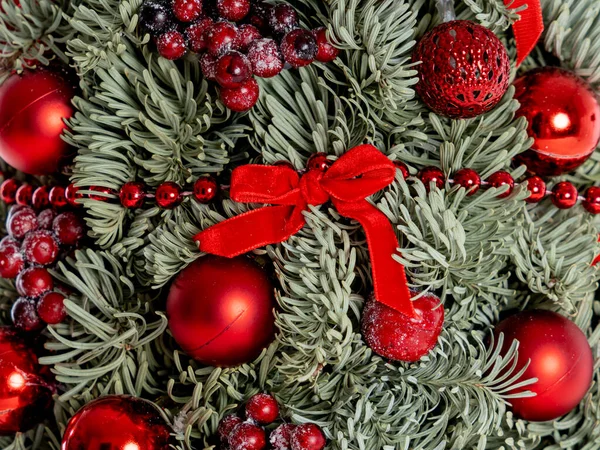 Weihnachtsbaum Und Weihnachtsspielzeug Weihnachtshintergrund Für Postkarten Glückwünsche Frohe Weihnachten Gibt — Stockfoto