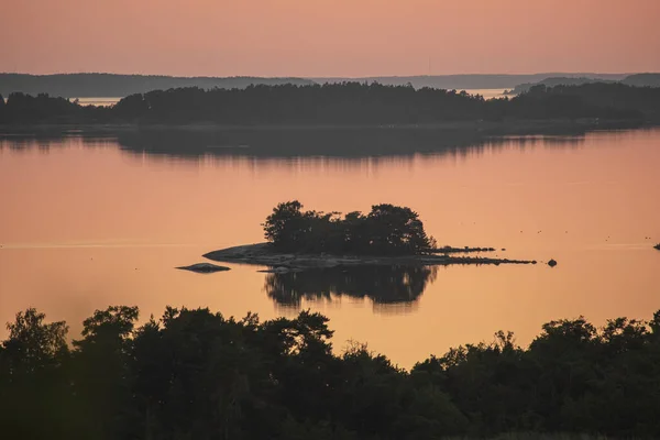 Ранний Летний Рассвет Над Морем Природа Скандинавии Острова Море Финляндия — стоковое фото
