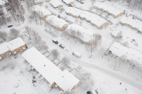 Espoo Finnland Februar 2022 Autos Straßen Häuser Bäume Sind Mit — Stockfoto