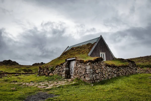 Casa Tradizionale Islandese Tappeto Erboso Foto Stock Royalty Free