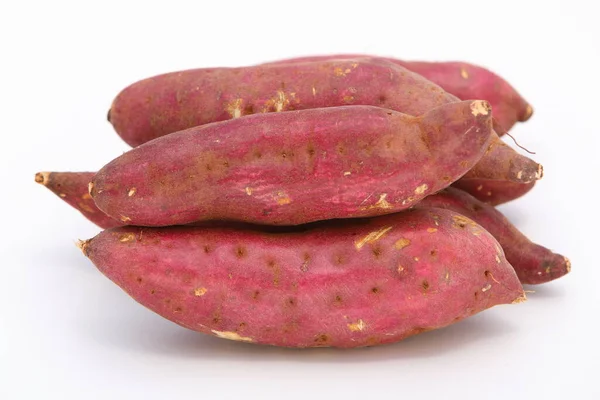 Closeup Group Sweet Potatos Isolated White Background — ストック写真