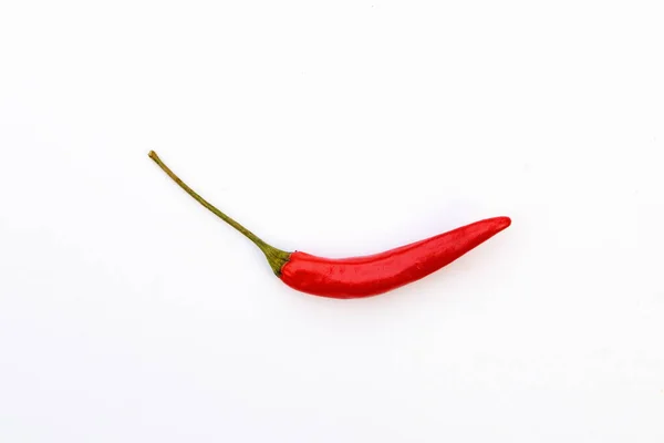 Close Rode Hete Chili Peper Geïsoleerd Witte Achtergrond — Stockfoto