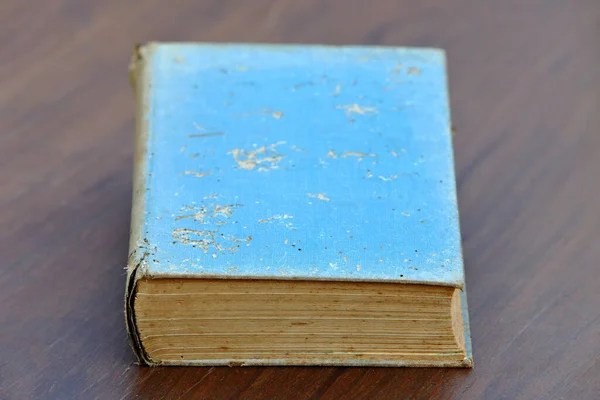 Libro Muy Viejo Sobre Piso Madera — Foto de Stock