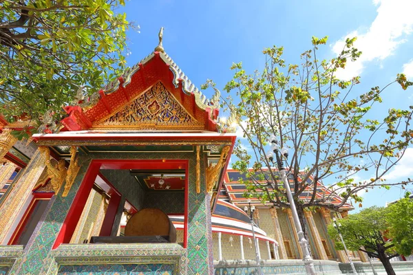 Thai Architecture Beautiful Thai Motifs Ratchabophit Sathitmahasimaram Ratchaworawihan Temple — Fotografia de Stock