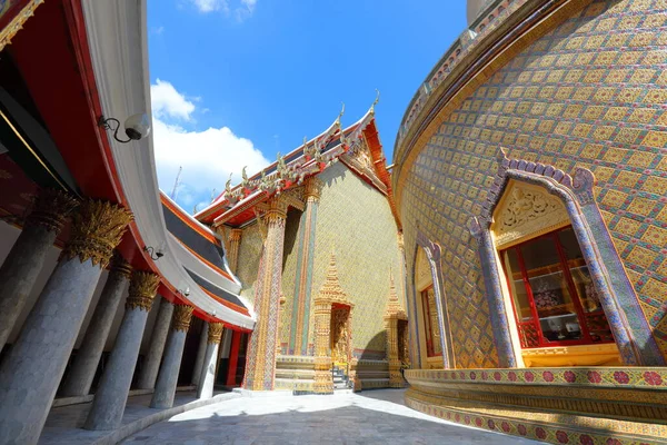 Thai Architecture Beautiful Thai Motifs Wat Ratchabophit Sathit Maha Simaram — Foto Stock