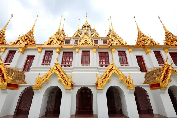 Loha Prasat Wat Ratchanaddaram Bangkok Beautiful Architecture Thailand — 스톡 사진