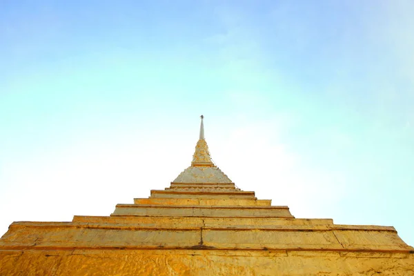 Złoty Chedi Wat Phra Kaew Rozciągacz Szmaragdowej Buddy Tajskie Sztuki — Zdjęcie stockowe