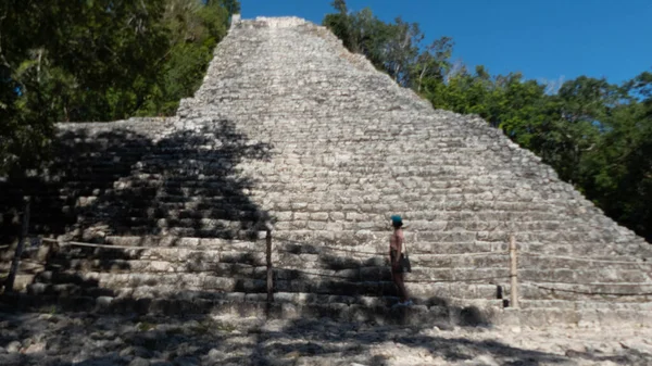 Tourist Foot Ancient Pyramid Nohoch Mul Coba Middle Jungle Yucatan — Stock Photo, Image