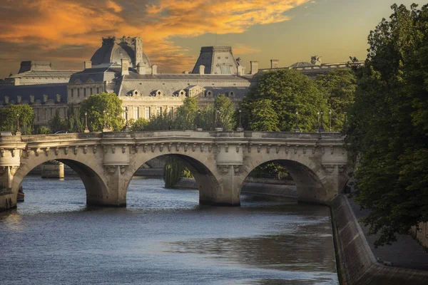 Scenery Pont Neuf Seine River French City Paris Paris Divided — Stock fotografie