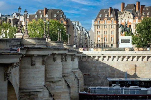 Photograph Royal Bridge Paris Beautiful Seine River Beautiful Blue Sky — Stockfoto