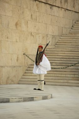 Atina-Yunanistan, 13 Eylül 2015 Sintagma Meydanı askerleri Yunan parlamentosu önünde nöbet değişimi gerçekleştirdi