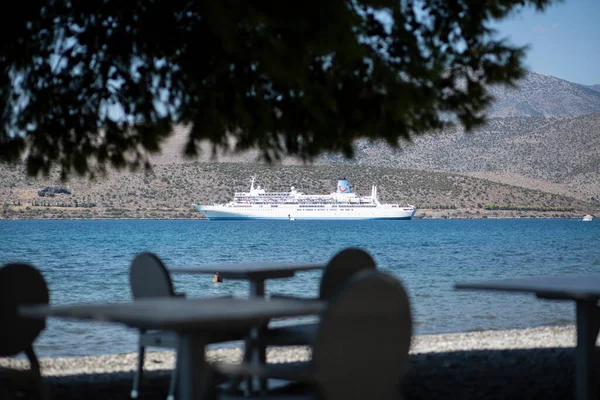 Katakolon Grécia 2015 Luxo Porto Enquanto Passageiros Visitam Ilha — Fotografia de Stock
