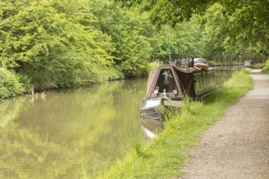 Coventry Cana 'daki kanal teknesi.