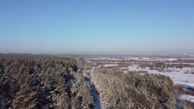 Kış kozalaklı ormanlarda uçmak, İHA 'dan kuş bakışı ateş etmek